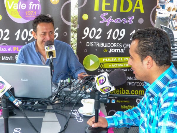 Carlos Herrera para radio vale fm