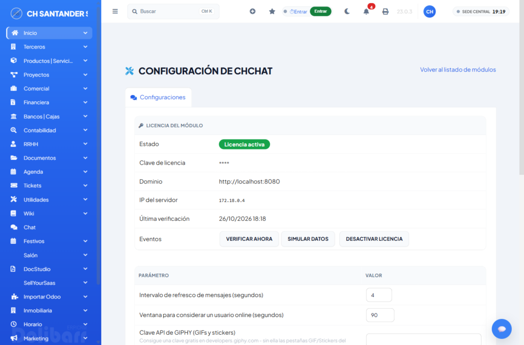 CHChat – página de configuración con licencia y sección API